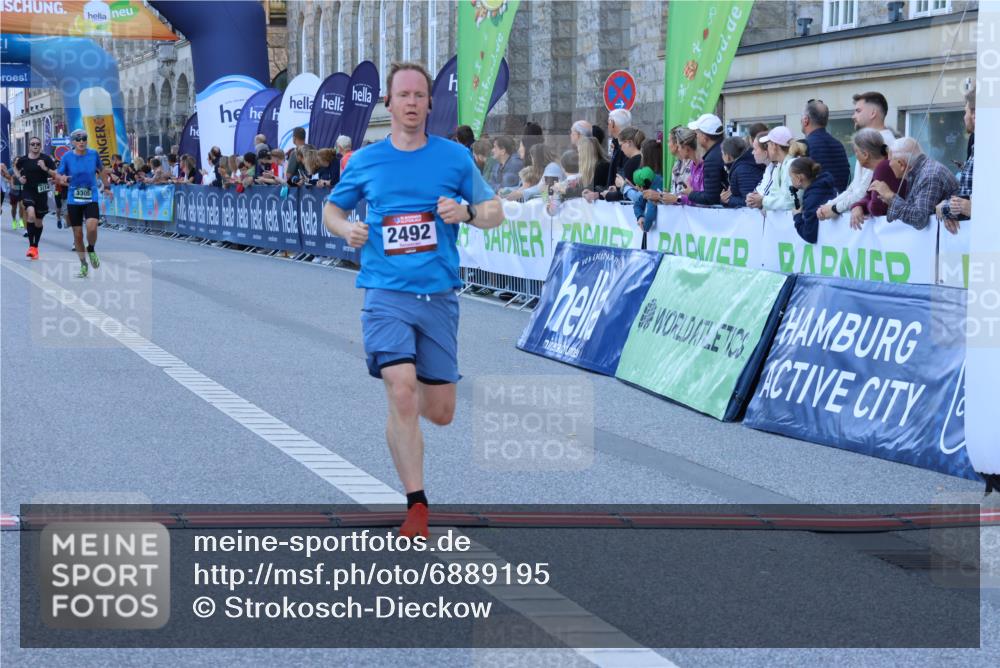 01.09.2024 - BARMER Alsterlauf Strokosch-Dieckow http://msf.ph/oto/6889195 01.09.2024 09:43:04 Ziel 2492, 3114, 3305, 4049, 4450, 4538, 5287, 8132, 8194, 8236 meine-sportfotos.de