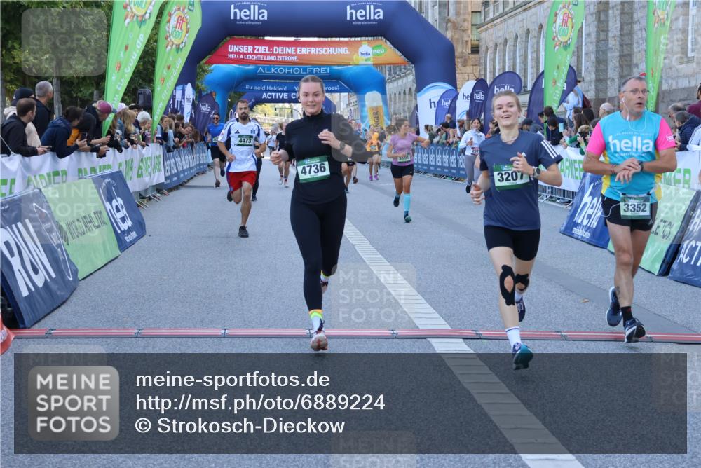 01.09.2024 - BARMER Alsterlauf Strokosch-Dieckow http://msf.ph/oto/6889224 01.09.2024 09:56:23 Ziel 2049, 2231, 2371, 2869, 3144, 3184, 3191, 3207, 3352, 3425, 3453, 3822, 3929, 4023, 4128, 4264, 4473, 4584, 4655, 4736, 8237 meine-sportfotos.de