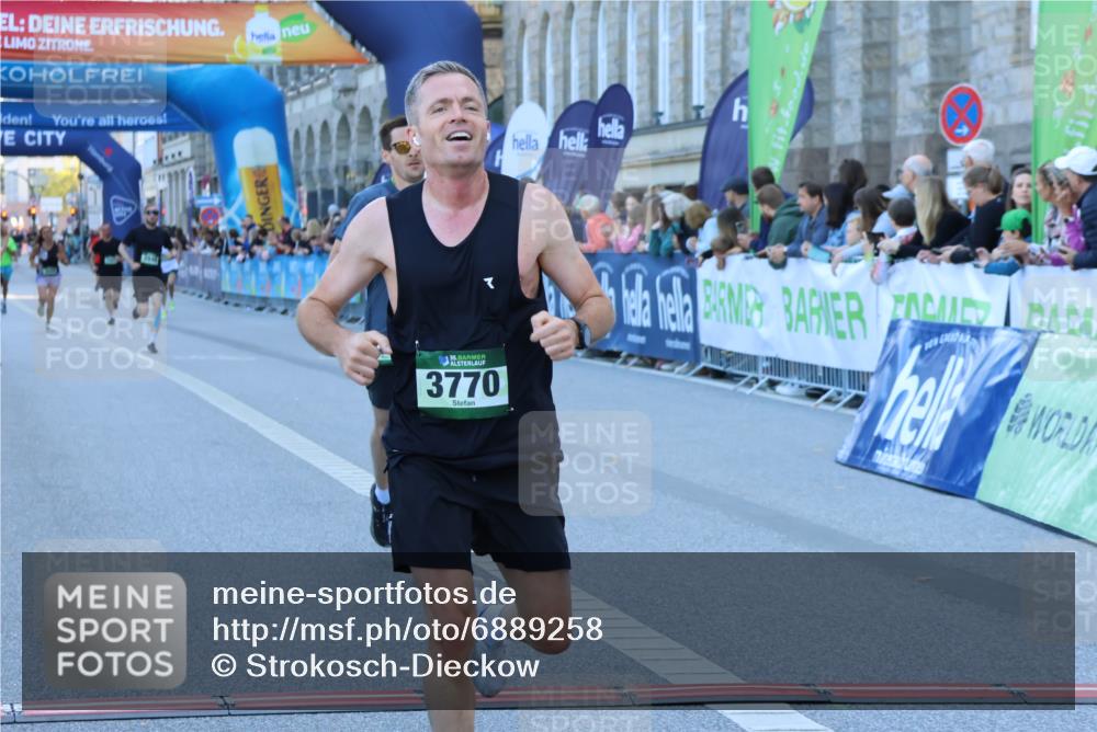 01.09.2024 - BARMER Alsterlauf Strokosch-Dieckow http://msf.ph/oto/6889258 01.09.2024 09:43:39 Ziel 2229, 3524, 3770, 3790, 3811, 3949, 4621, 8058 meine-sportfotos.de