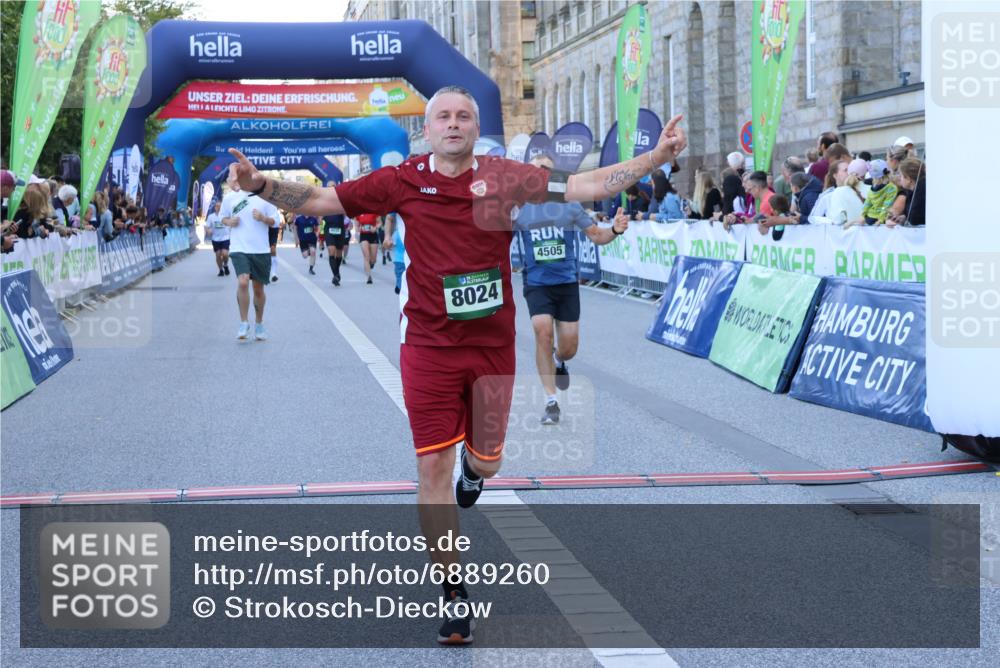 01.09.2024 - BARMER Alsterlauf Strokosch-Dieckow http://msf.ph/oto/6889260 01.09.2024 09:56:38 Ziel 2446, 3617, 3952, 4505, 4638, 4843, 4973, 4992, 5091, 8024, 8153, 8159, 8197, 8336, 8369 meine-sportfotos.de