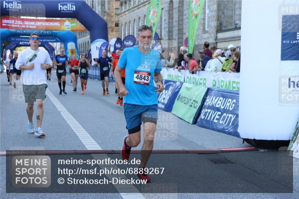 01.09.2024 - BARMER Alsterlauf Strokosch-Dieckow http://msf.ph/oto/6889267 01.09.2024 09:56:41 Ziel 2446, 2833, 3952, 4410, 4505, 4638, 4843, 4973, 4992, 5091, 8106, 8138, 8159, 8197, 8336, 8358, 8369 meine-sportfotos.de