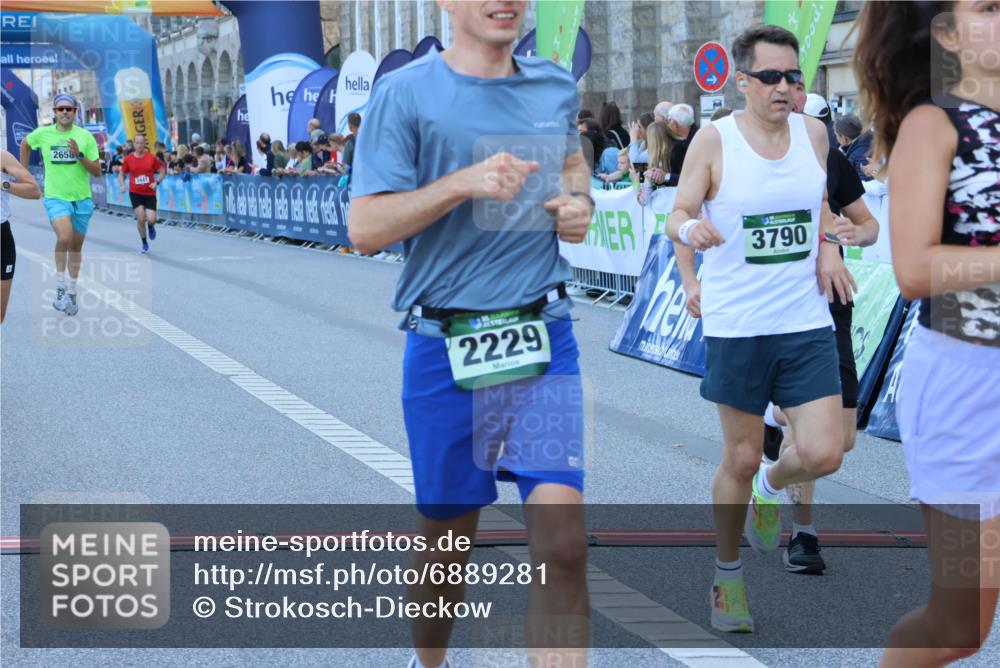 01.09.2024 - BARMER Alsterlauf Strokosch-Dieckow http://msf.ph/oto/6889281 01.09.2024 09:43:50 Ziel 2229, 2658, 3441, 3524, 3790, 3850, 3987, 4809, 8061 meine-sportfotos.de