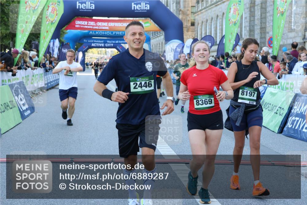 01.09.2024 - BARMER Alsterlauf Strokosch-Dieckow http://msf.ph/oto/6889287 01.09.2024 09:56:47 Ziel 2446, 2833, 3645, 3821, 4410, 4638, 4973, 4992, 8106, 8138, 8159, 8197, 8336, 8358, 8369 meine-sportfotos.de