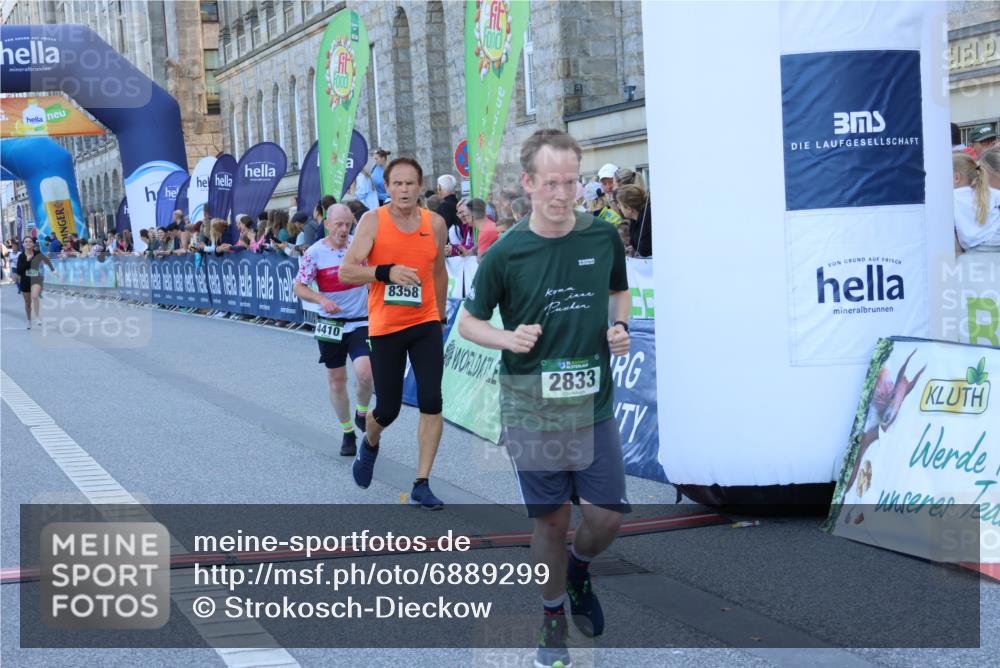 01.09.2024 - BARMER Alsterlauf Strokosch-Dieckow http://msf.ph/oto/6889299 01.09.2024 09:56:50 Ziel 2833, 3645, 3821, 4410, 8106, 8138, 8336, 8358 meine-sportfotos.de