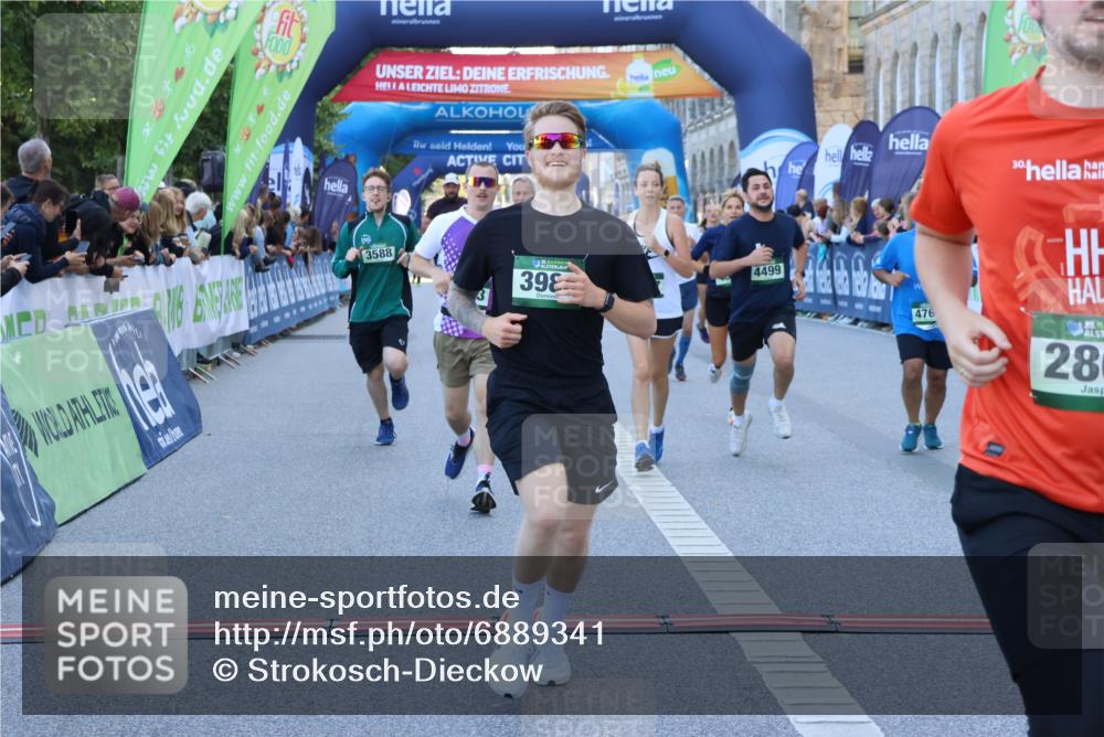 01.09.2024 - BARMER Alsterlauf Strokosch-Dieckow http://msf.ph/oto/6889341 01.09.2024 09:57:06 Ziel 2211, 2373, 2809, 3027, 3386, 3588, 3988, 4021, 4022, 4353, 4499, 4760, 5073, 5257 meine-sportfotos.de