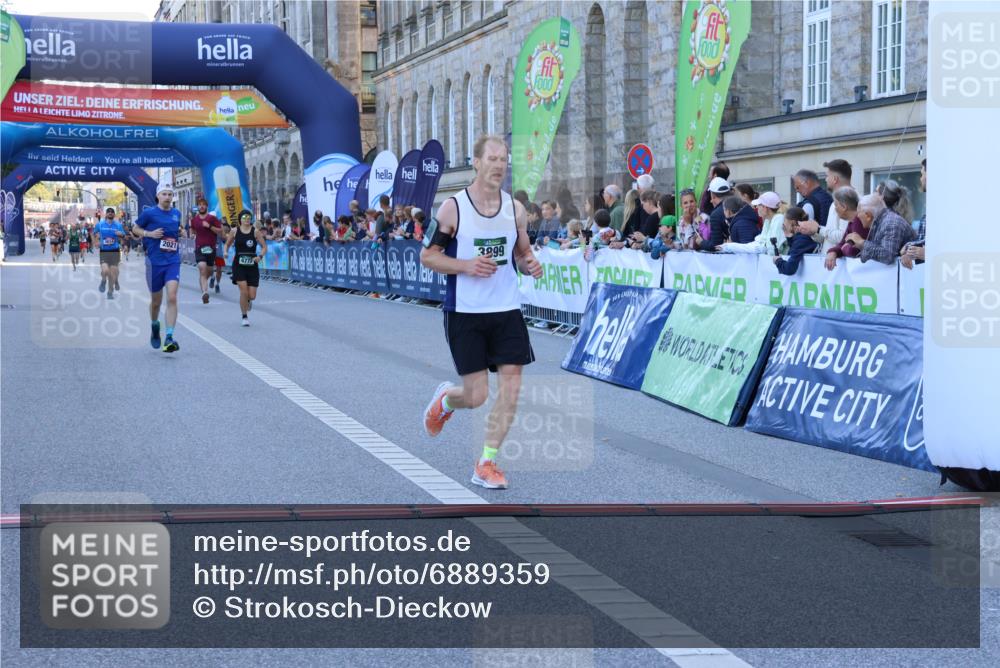 01.09.2024 - BARMER Alsterlauf Strokosch-Dieckow http://msf.ph/oto/6889359 01.09.2024 09:44:49 Ziel 2021, 2407, 3806, 3814, 3899, 4040, 4377, 4747, 4772 meine-sportfotos.de