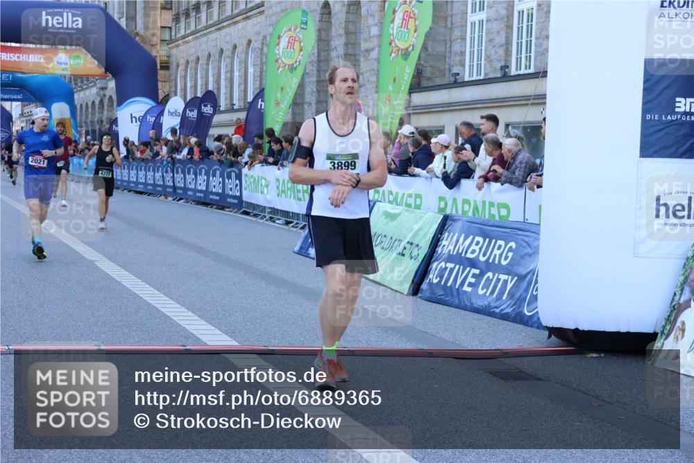 01.09.2024 - BARMER Alsterlauf Strokosch-Dieckow http://msf.ph/oto/6889365 01.09.2024 09:44:50 Ziel 2021, 2407, 3806, 3814, 3899, 4040, 4377, 4747, 4772 meine-sportfotos.de