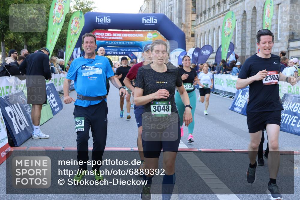01.09.2024 - BARMER Alsterlauf Strokosch-Dieckow http://msf.ph/oto/6889392 01.09.2024 09:57:27 Ziel 2135, 2302, 3048, 3111, 3455, 3724, 3743, 4135, 4190, 4269, 4425, 4479, 4998, 5222, 8045, 8142, 8303 meine-sportfotos.de