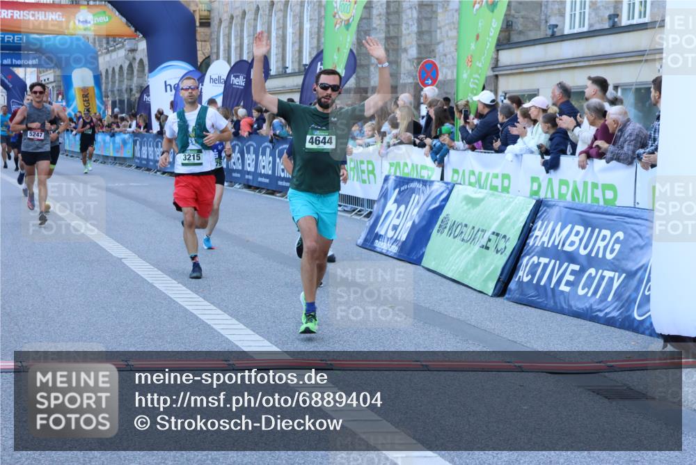 01.09.2024 - BARMER Alsterlauf Strokosch-Dieckow http://msf.ph/oto/6889404 01.09.2024 09:45:07 Ziel 2708, 3215, 3290, 3503, 3545, 3597, 3756, 4143, 4328, 4368, 4644, 5089, 5247, 5279 meine-sportfotos.de