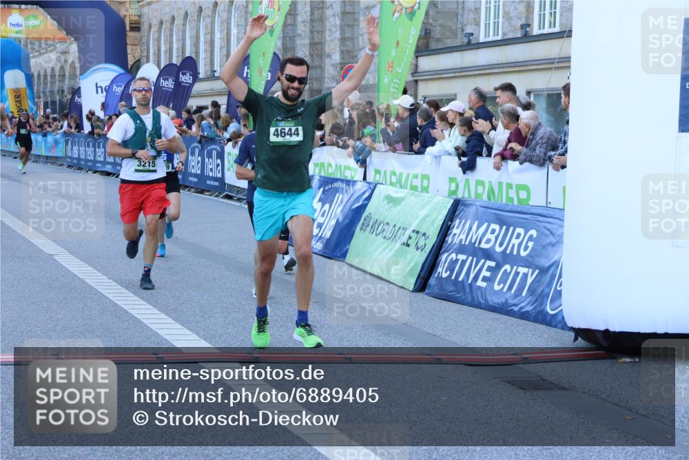 01.09.2024 - BARMER Alsterlauf Strokosch-Dieckow http://msf.ph/oto/6889405 01.09.2024 09:45:07 Ziel 2708, 3215, 3290, 3503, 3545, 3597, 3756, 4143, 4328, 4368, 4644, 5089, 5247, 5279 meine-sportfotos.de