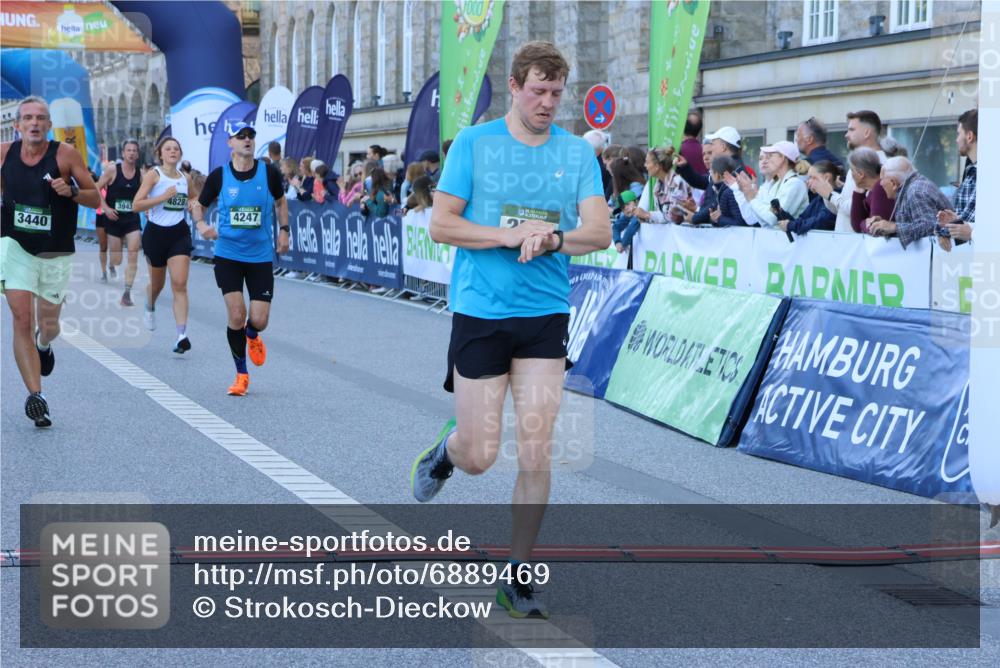 01.09.2024 - BARMER Alsterlauf Strokosch-Dieckow http://msf.ph/oto/6889469 01.09.2024 09:45:35 Ziel 2517, 3440, 3943, 4247, 4426, 4781, 4828, 8171 meine-sportfotos.de