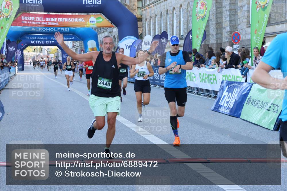 01.09.2024 - BARMER Alsterlauf Strokosch-Dieckow http://msf.ph/oto/6889472 01.09.2024 09:45:36 Ziel 2517, 3440, 3943, 4234, 4247, 4426, 4781, 4828, 8171 meine-sportfotos.de