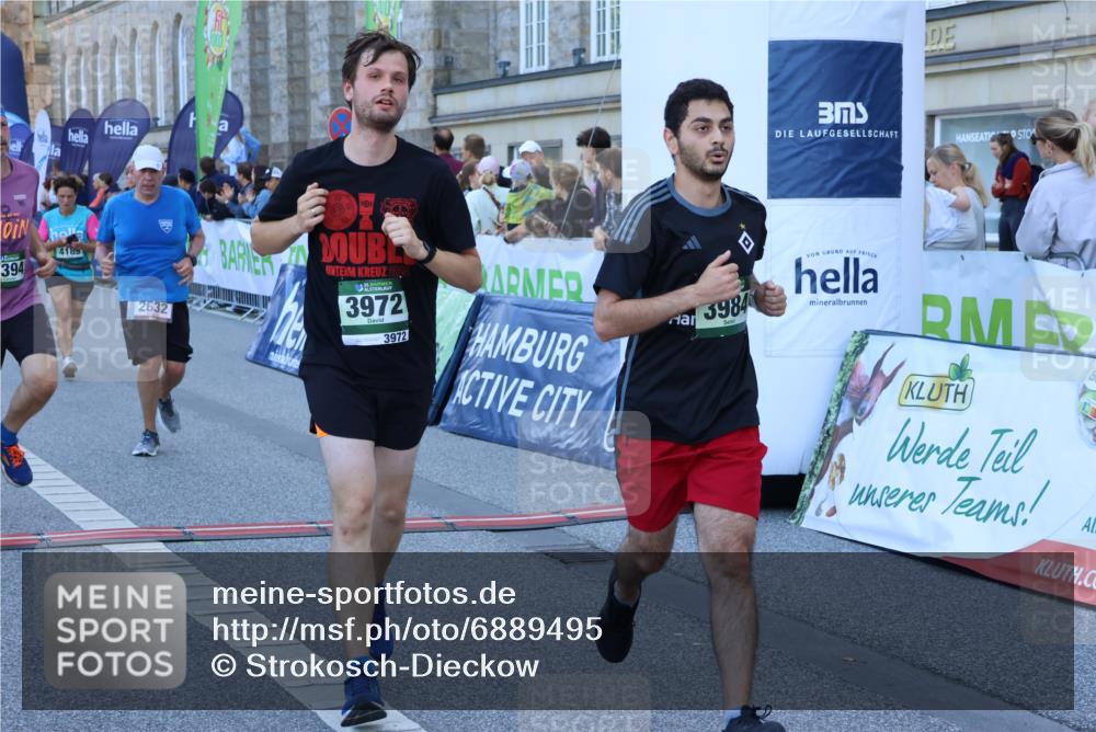01.09.2024 - BARMER Alsterlauf Strokosch-Dieckow http://msf.ph/oto/6889495 01.09.2024 09:58:14 Ziel 2035, 2052, 2392, 2617, 2632, 3071, 3662, 3744, 3972, 3978, 3984, 4189, 4265, 4394, 4765, 4988, 5071, 8018, 8136, 8381 meine-sportfotos.de