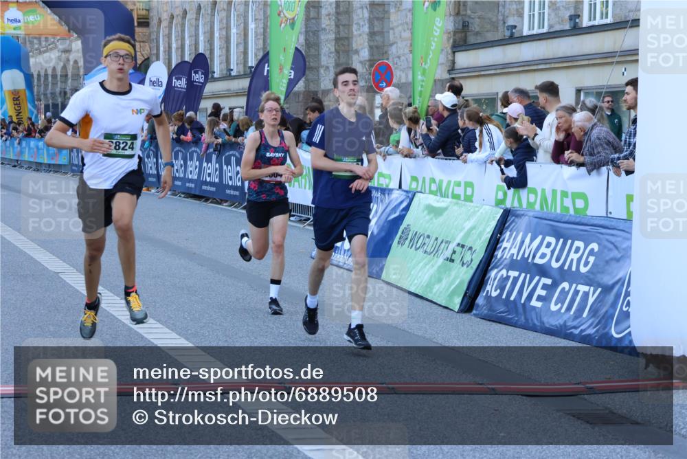01.09.2024 - BARMER Alsterlauf Strokosch-Dieckow http://msf.ph/oto/6889508 01.09.2024 09:45:55 Ziel 2604, 2824, 4180, 4408, 8186 meine-sportfotos.de