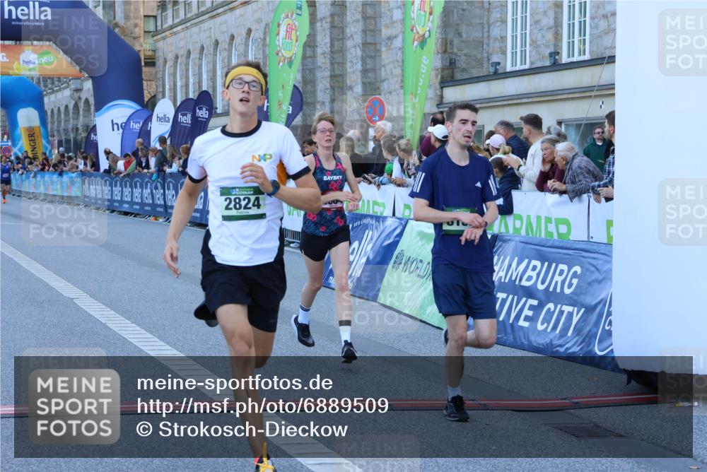 01.09.2024 - BARMER Alsterlauf Strokosch-Dieckow http://msf.ph/oto/6889509 01.09.2024 09:45:55 Ziel 2604, 2824, 4180, 4408, 8186 meine-sportfotos.de