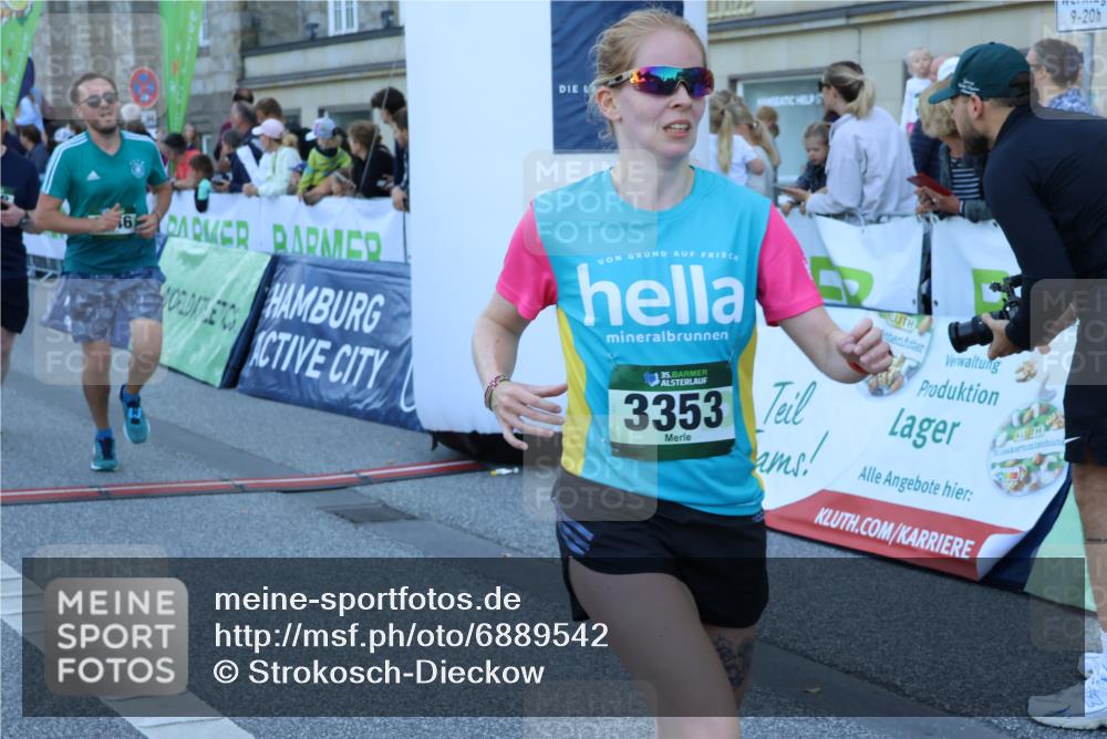 01.09.2024 - BARMER Alsterlauf Strokosch-Dieckow http://msf.ph/oto/6889542 01.09.2024 09:58:27 Ziel 2037, 2430, 2634, 2832, 2855, 3353, 3438, 3646, 3856, 3894, 4352, 4636, 4723, 4850, 5126, 8133, 8174, 8263 meine-sportfotos.de
