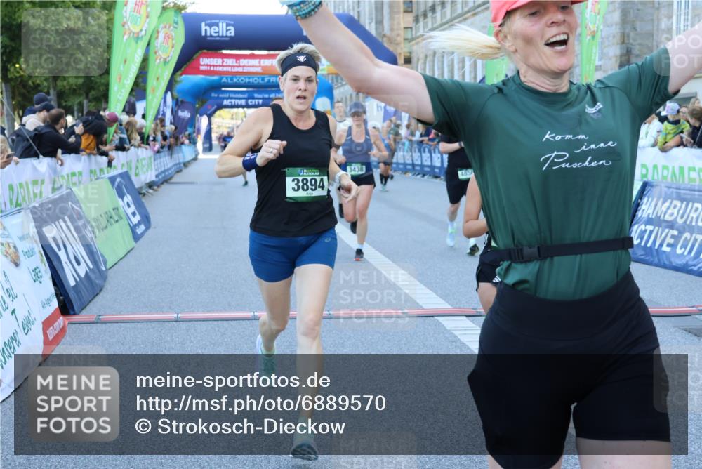 01.09.2024 - BARMER Alsterlauf Strokosch-Dieckow http://msf.ph/oto/6889570 01.09.2024 09:58:35 Ziel 2037, 2403, 2832, 2868, 3438, 3755, 3856, 3894, 4071, 4474, 4618, 4850, 5126 meine-sportfotos.de