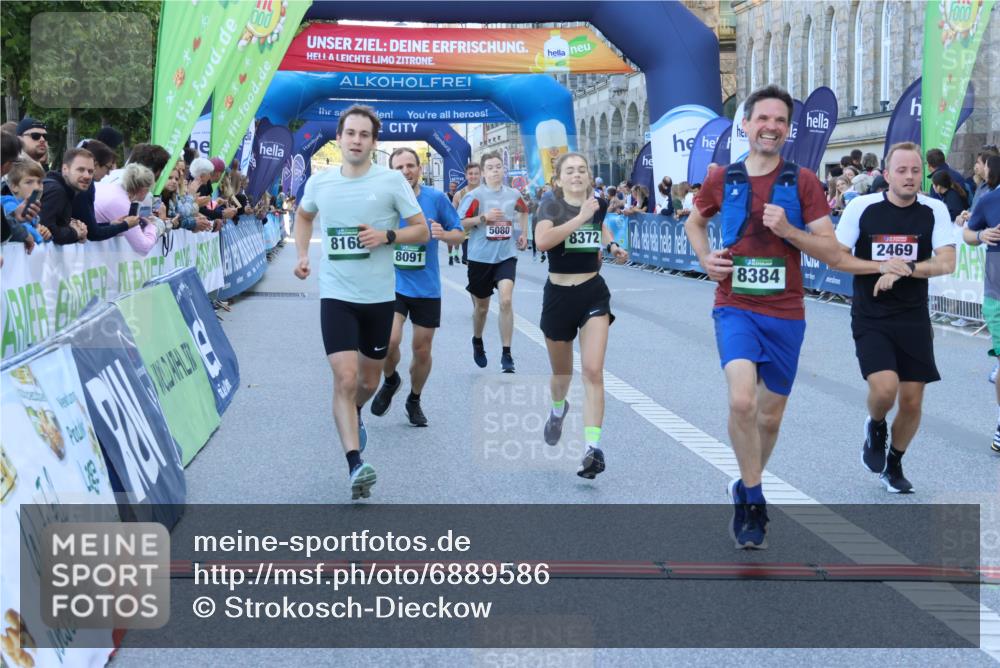 01.09.2024 - BARMER Alsterlauf Strokosch-Dieckow http://msf.ph/oto/6889586 01.09.2024 09:46:34 Ziel 2110, 2406, 2469, 2756, 2810, 3411, 3576, 3606, 3715, 4118, 4323, 4671, 5080, 8091, 8168, 8233, 8370, 8372, 8384 meine-sportfotos.de