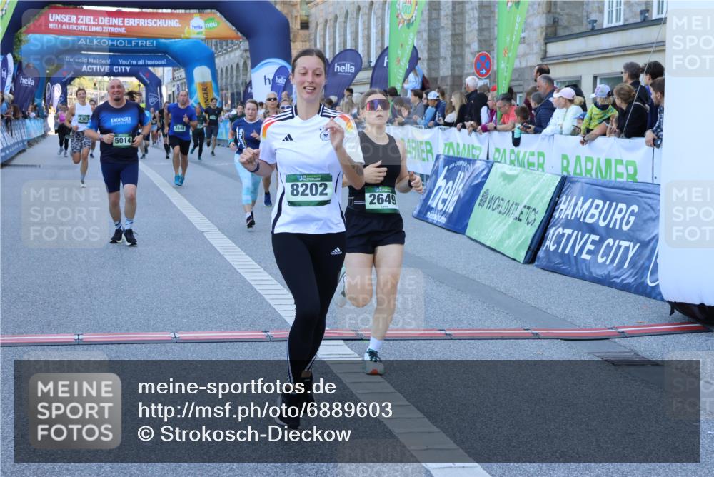 01.09.2024 - BARMER Alsterlauf Strokosch-Dieckow http://msf.ph/oto/6889603 01.09.2024 09:58:47 Ziel 2166, 2193, 2299, 2354, 2428, 2649, 2848, 3187, 4113, 4363, 4572, 4641, 4888, 5014, 5114, 8202 meine-sportfotos.de