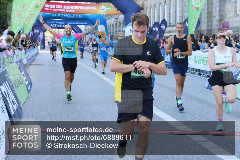01.09.2024 - BARMER Alsterlauf Strokosch-Dieckow http://msf.ph/oto/6889611 01.09.2024 09:46:47 Ziel 2487, 2702, 2903, 3244, 3378, 3382, 3606, 3848, 4020, 4281, 4569, 4677, 4800, 4838, 5196, 8162, 8332 meine-sportfotos.de