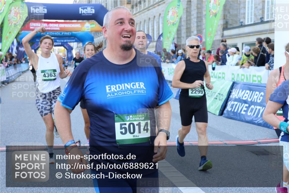 01.09.2024 - BARMER Alsterlauf Strokosch-Dieckow http://msf.ph/oto/6889621 01.09.2024 09:58:51 Ziel 2166, 2193, 2299, 2354, 2428, 2775, 2848, 3187, 4113, 4363, 4572, 4641, 5014, 5114 meine-sportfotos.de