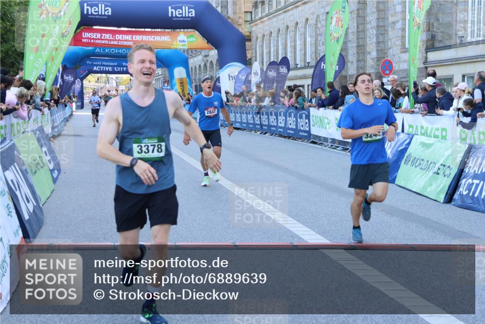 01.09.2024 - BARMER Alsterlauf Strokosch-Dieckow http://msf.ph/oto/6889639 01.09.2024 09:46:57 Ziel 2847, 3244, 3378, 3459, 4020, 4800 meine-sportfotos.de