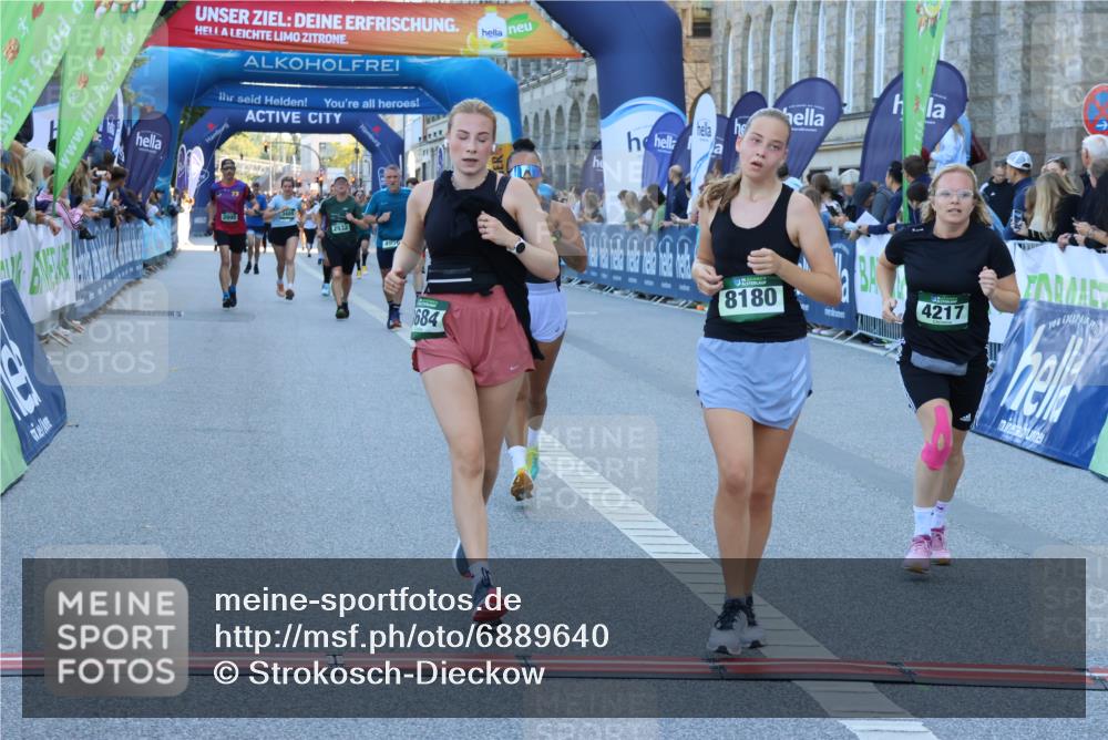 01.09.2024 - BARMER Alsterlauf Strokosch-Dieckow http://msf.ph/oto/6889640 01.09.2024 09:59:03 Ziel 2174, 2723, 2923, 2932, 3135, 3410, 3489, 3684, 3846, 3995, 4217, 4293, 4670, 4956, 4994, 5244, 5303, 8180 meine-sportfotos.de