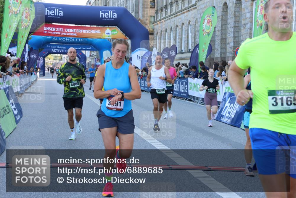 01.09.2024 - BARMER Alsterlauf Strokosch-Dieckow http://msf.ph/oto/6889685 01.09.2024 09:47:28 Ziel 2660, 3003, 3165, 3291, 4088, 4483, 5002, 5057, 8092, 8119, 8305 meine-sportfotos.de