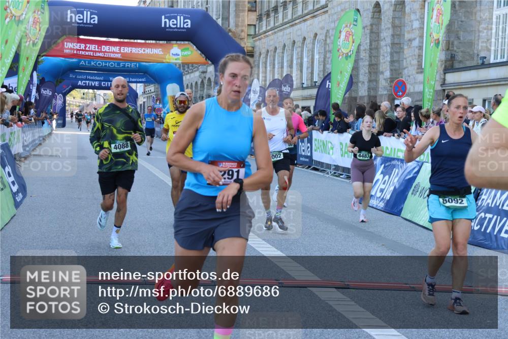 01.09.2024 - BARMER Alsterlauf Strokosch-Dieckow http://msf.ph/oto/6889686 01.09.2024 09:47:29 Ziel 2660, 3003, 3165, 3291, 4088, 4483, 4491, 5002, 5057, 8092, 8119, 8305 meine-sportfotos.de