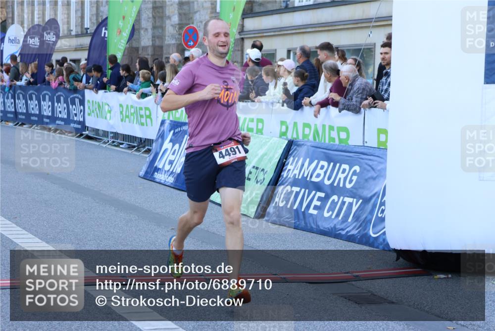 01.09.2024 - BARMER Alsterlauf Strokosch-Dieckow http://msf.ph/oto/6889710 01.09.2024 09:47:39 Ziel 2080, 2720, 3003, 4159, 4491, 8119 meine-sportfotos.de