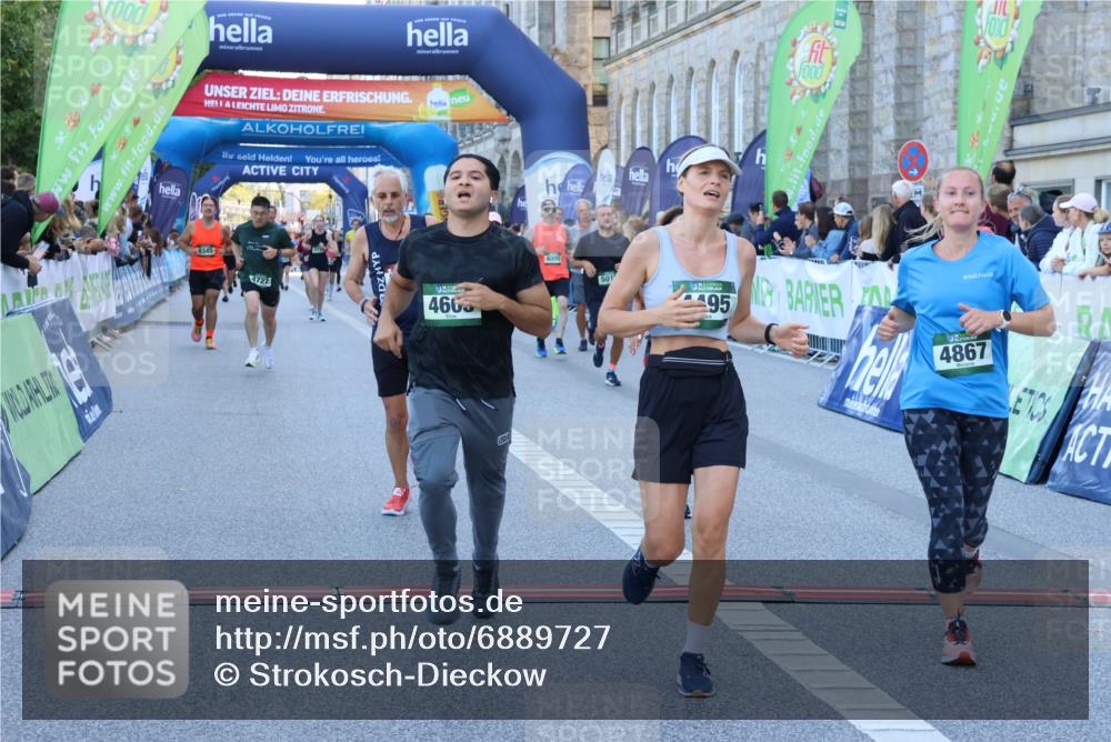 01.09.2024 - BARMER Alsterlauf Strokosch-Dieckow http://msf.ph/oto/6889727 01.09.2024 09:59:36 Ziel 2079, 2223, 2304, 2323, 2771, 3010, 3185, 3718, 3737, 4005, 4045, 4482, 4495, 4575, 4605, 4727, 4867, 4980, 5016, 5146, 5148, 5266, 8141, 8345 meine-sportfotos.de
