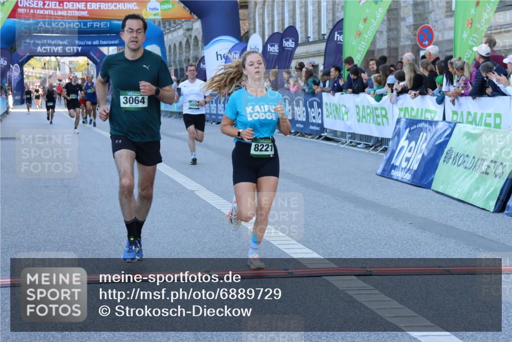 01.09.2024 - BARMER Alsterlauf Strokosch-Dieckow http://msf.ph/oto/6889729 01.09.2024 09:47:51 Ziel 3064, 4064, 4249, 4256, 5004, 8221, 8241 meine-sportfotos.de