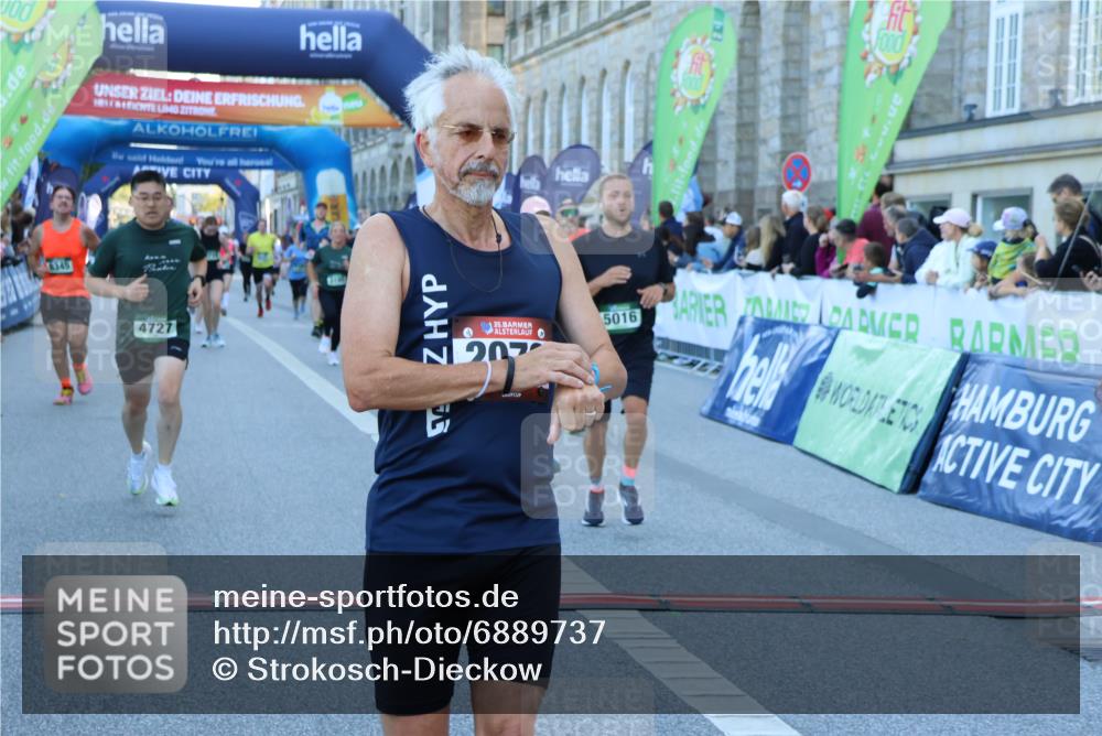 01.09.2024 - BARMER Alsterlauf Strokosch-Dieckow http://msf.ph/oto/6889737 01.09.2024 09:59:39 Ziel 2079, 2304, 2323, 2771, 3010, 3185, 3718, 3737, 3888, 4005, 4045, 4056, 4482, 4488, 4575, 4605, 4635, 4727, 4867, 4980, 5016, 5146, 5148, 5266, 5302, 8141, 8345 meine-sportfotos.de