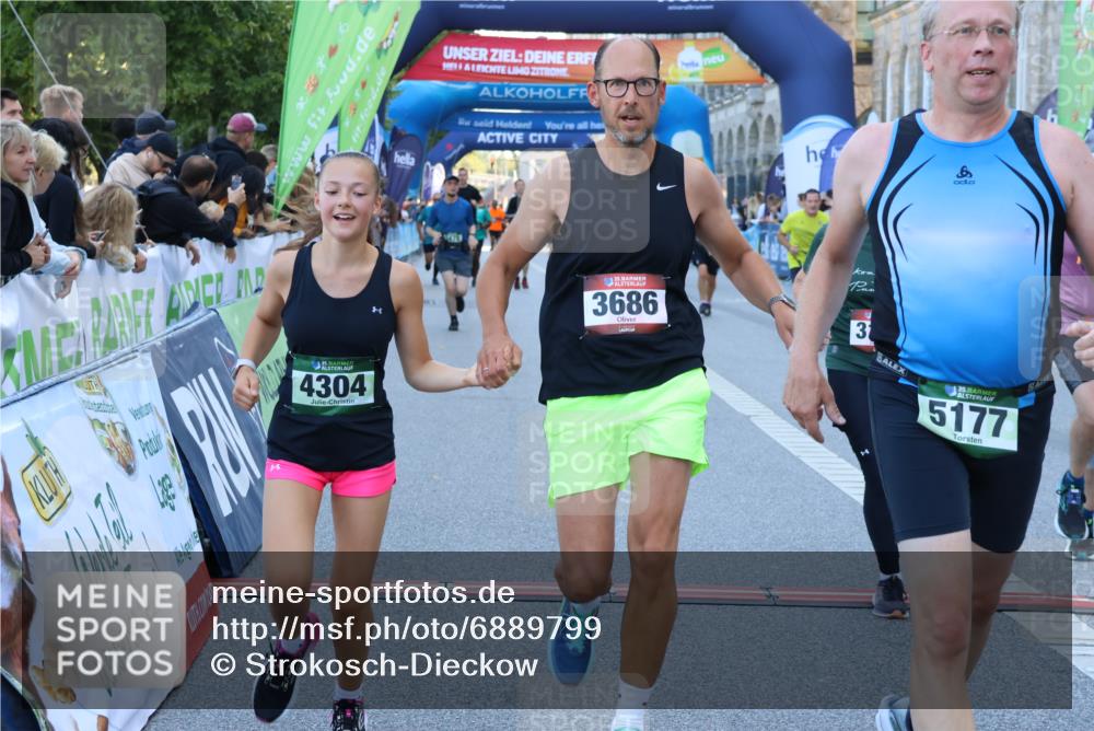 01.09.2024 - BARMER Alsterlauf Strokosch-Dieckow http://msf.ph/oto/6889799 01.09.2024 10:00:06 Ziel 1169, 2091, 2309, 2313, 2375, 2611, 3182, 3301, 3478, 3686, 4051, 4253, 4304, 4672, 4693, 5084, 5177, 5216, 5253, 8234, 8342 meine-sportfotos.de