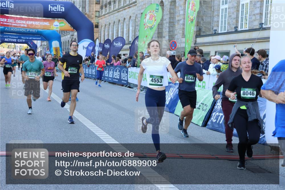01.09.2024 - BARMER Alsterlauf Strokosch-Dieckow http://msf.ph/oto/6889908 01.09.2024 10:00:52 Ziel 2605, 2652, 2901, 3278, 3312, 3630, 4395, 4537, 4553, 4612, 4663, 4715, 5023, 5106, 5107, 8044, 8046, 8338 meine-sportfotos.de