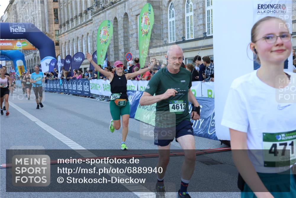 01.09.2024 - BARMER Alsterlauf Strokosch-Dieckow http://msf.ph/oto/6889940 01.09.2024 10:01:03 Ziel 2366, 2911, 3272, 3661, 3854, 3956, 4576, 4612, 4715, 4788, 8195 meine-sportfotos.de