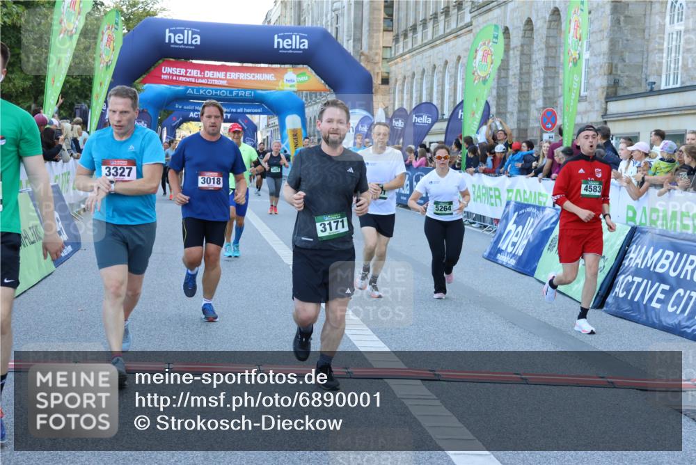 01.09.2024 - BARMER Alsterlauf Strokosch-Dieckow http://msf.ph/oto/6890001 01.09.2024 10:01:34 Ziel 2006, 2114, 2243, 2513, 2890, 2891, 3018, 3057, 3142, 3170, 3171, 3204, 3208, 3209, 3327, 3472, 3590, 4583, 4695, 4766, 5261, 5264 meine-sportfotos.de