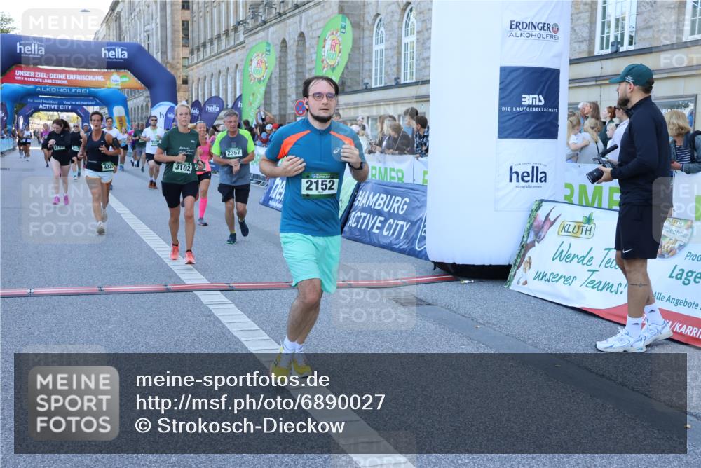 01.09.2024 - BARMER Alsterlauf Strokosch-Dieckow http://msf.ph/oto/6890027 01.09.2024 10:01:48 Ziel 2122, 2152, 2208, 2356, 2357, 2762, 2763, 2784, 3058, 3093, 3102, 3123, 3537, 3702, 4182, 4311, 4500, 4628, 4647, 4745, 4923, 5141, 5207 meine-sportfotos.de