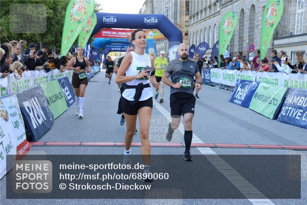 01.09.2024 - BARMER Alsterlauf Strokosch-Dieckow http://msf.ph/oto/6890060 01.09.2024 10:02:02 Ziel 2642, 2677, 2691, 2769, 2939, 3026, 3203, 3521, 3650, 3658, 3746, 3862, 4024, 4085, 4086, 4140, 4158, 4404, 4509, 4619, 4719, 4827, 4972, 5210, 5254, 5263, 8063, 8297 meine-sportfotos.de