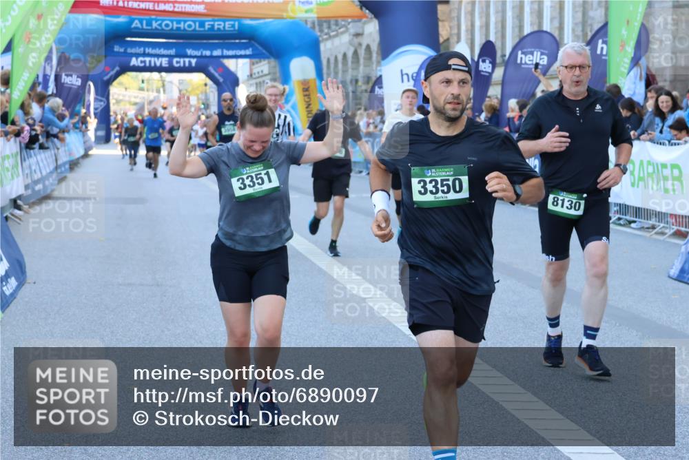 01.09.2024 - BARMER Alsterlauf Strokosch-Dieckow http://msf.ph/oto/6890097 01.09.2024 10:02:22 Ziel 2260, 2656, 2657, 3350, 3351, 3685, 3958, 4169, 5037, 5283, 8130 meine-sportfotos.de