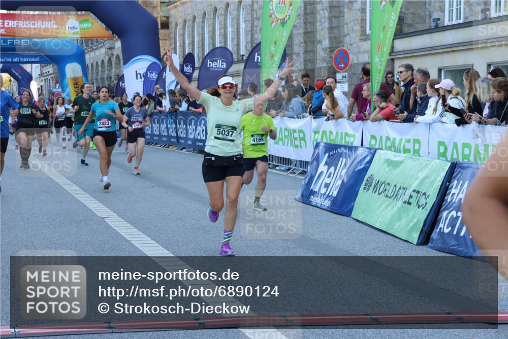 01.09.2024 - BARMER Alsterlauf Strokosch-Dieckow http://msf.ph/oto/6890124 01.09.2024 10:02:30 Ziel 2098, 2099, 2112, 2134, 2210, 2823, 3163, 3226, 3284, 3591, 3958, 3979, 4106, 4169, 4308, 4406, 4703, 4892, 5033, 5037 meine-sportfotos.de
