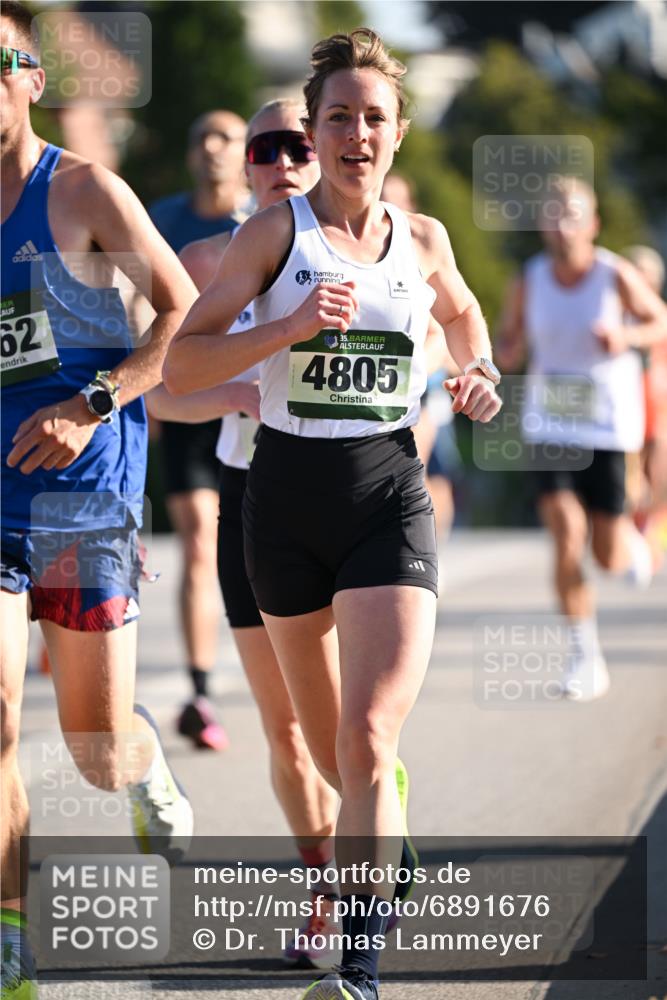 01.09.2024 - BARMER Alsterlauf Dr. Thomas Lammeyer http://msf.ph/oto/6891676 01.09.2024 09:22:28 Laufen 62, 35, 4805 meine-sportfotos.de