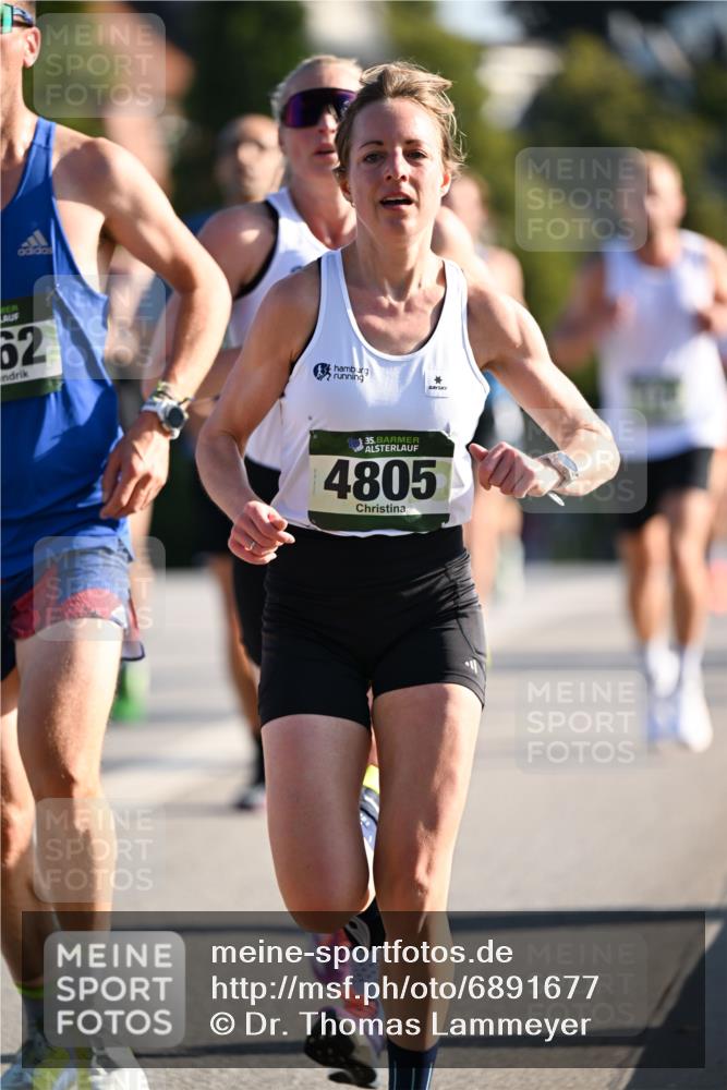01.09.2024 - BARMER Alsterlauf Dr. Thomas Lammeyer http://msf.ph/oto/6891677 01.09.2024 09:22:28 Laufen 62, 35, 4805 meine-sportfotos.de