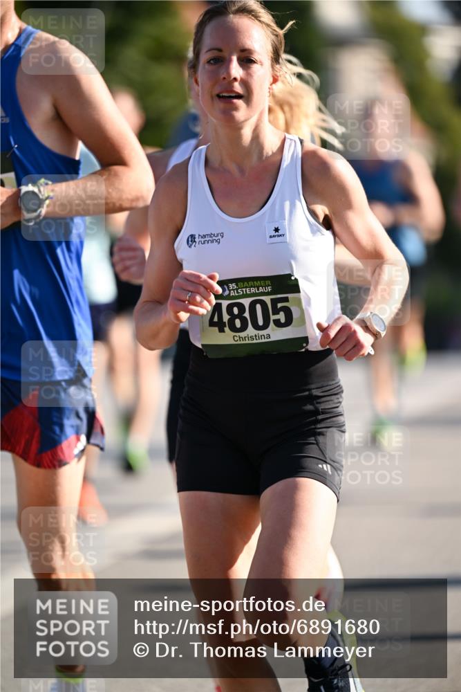 01.09.2024 - BARMER Alsterlauf Dr. Thomas Lammeyer http://msf.ph/oto/6891680 01.09.2024 09:22:28 Laufen 35, 4805 meine-sportfotos.de
