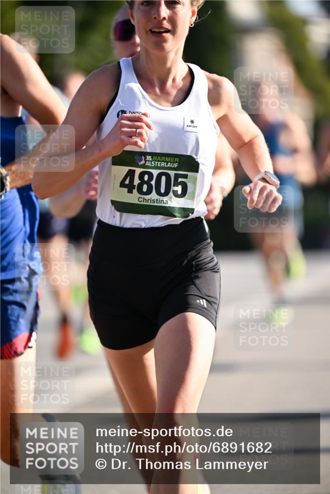 01.09.2024 - BARMER Alsterlauf Dr. Thomas Lammeyer http://msf.ph/oto/6891682 01.09.2024 09:22:28 Laufen 1035, 4805 meine-sportfotos.de