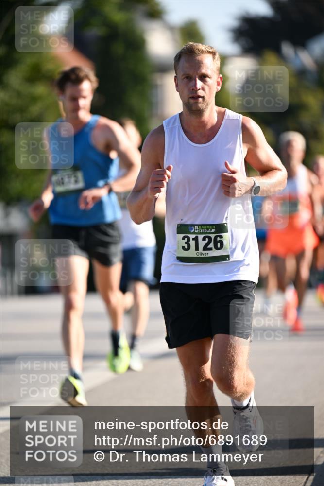 01.09.2024 - BARMER Alsterlauf Dr. Thomas Lammeyer http://msf.ph/oto/6891689 01.09.2024 09:22:29 Laufen 35, 3126 meine-sportfotos.de