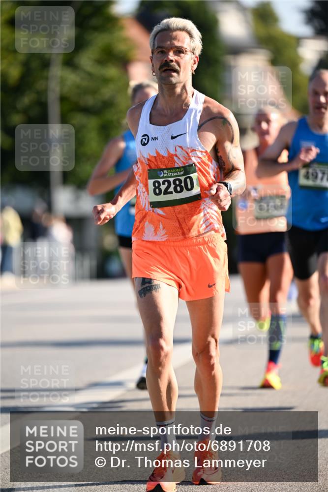 01.09.2024 - BARMER Alsterlauf Dr. Thomas Lammeyer http://msf.ph/oto/6891708 01.09.2024 09:22:33 Laufen 35, 8280, 497 meine-sportfotos.de
