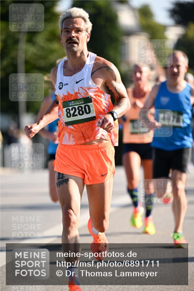 01.09.2024 - BARMER Alsterlauf Dr. Thomas Lammeyer http://msf.ph/oto/6891711 01.09.2024 09:22:33 Laufen 35, 8280 meine-sportfotos.de
