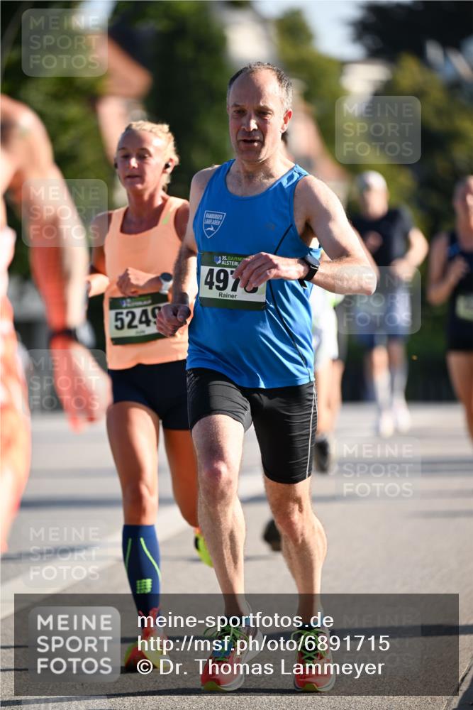 01.09.2024 - BARMER Alsterlauf Dr. Thomas Lammeyer http://msf.ph/oto/6891715 01.09.2024 09:22:34 Laufen 5249, 16135, 4970 meine-sportfotos.de