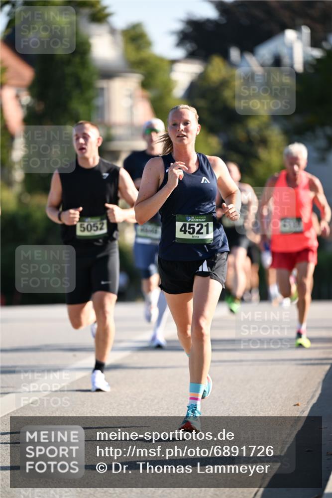 01.09.2024 - BARMER Alsterlauf Dr. Thomas Lammeyer http://msf.ph/oto/6891726 01.09.2024 09:22:35 Laufen 5052, 135, 4521 meine-sportfotos.de